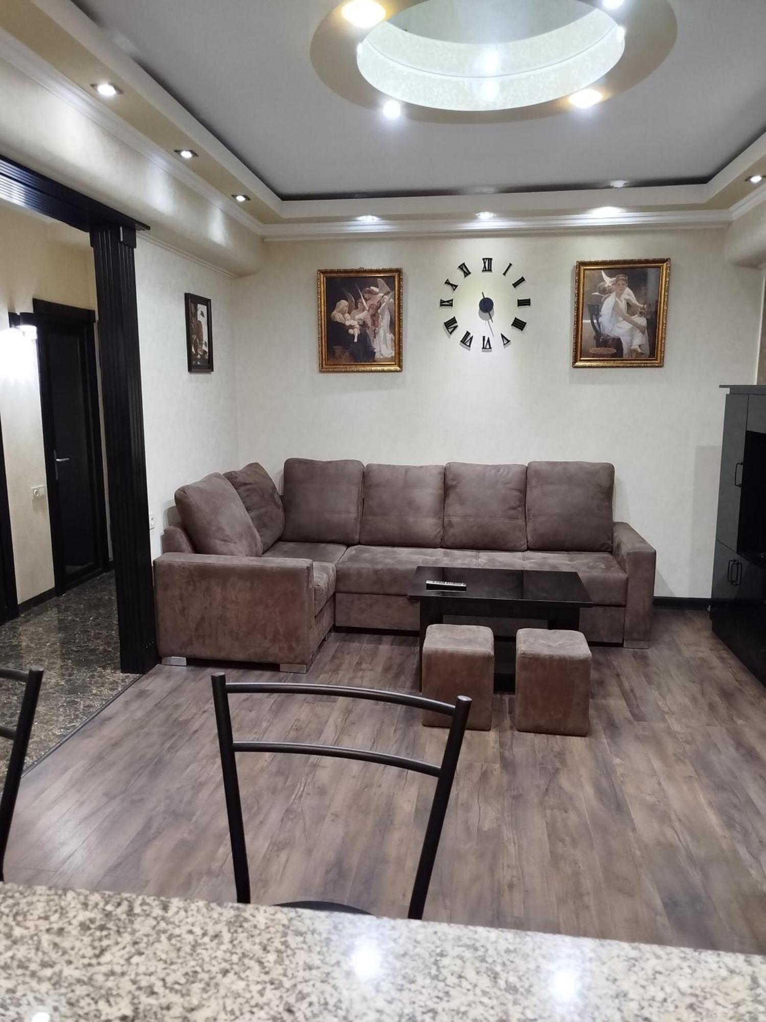 Luxury Apartment In Republic Square Yerevan Room photo